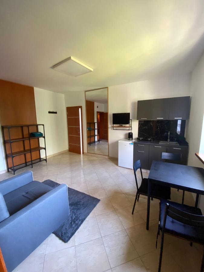 Sebe Apartments 2 Holic Экстерьер фото